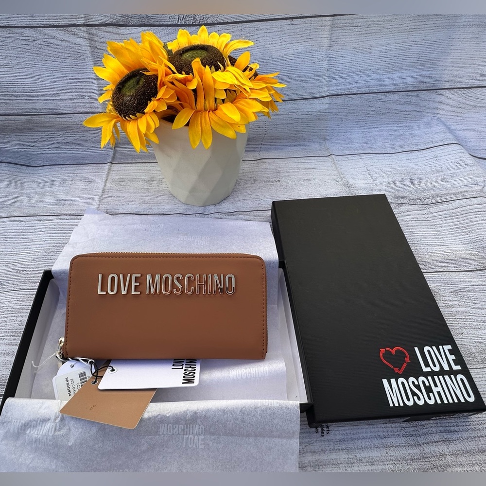 LOVE MOSCHINO Wallet Woman Camel